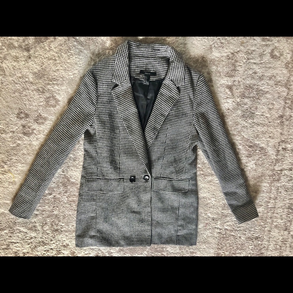 Jacket - Picture 2 of 3